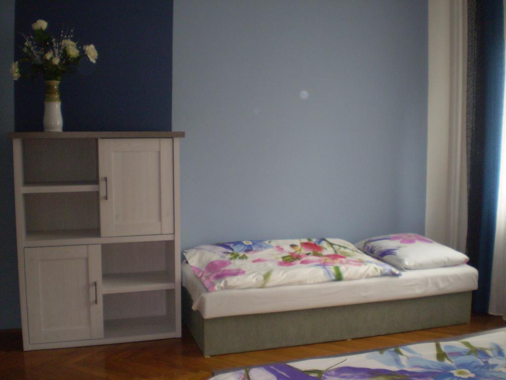 Apartman Pro 4 Osoby Česká Skalice 객실 사진
